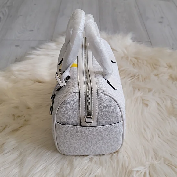 MICHAEL KORS Bedford Small Logo Stripe Satchel - Picture 4 of 11